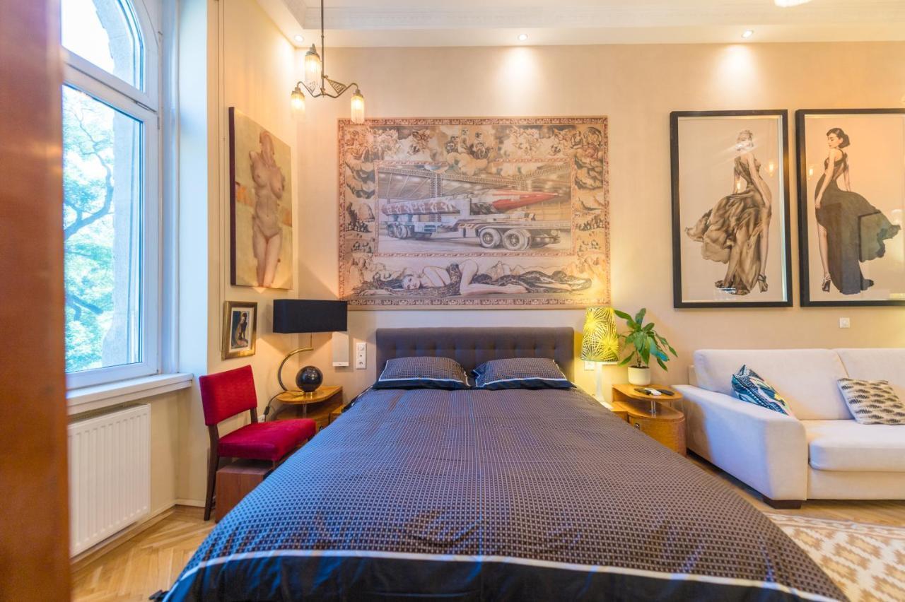 Venus Apartments - The Actor'S Den Budapest Luaran gambar